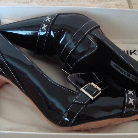 Manolo Blahnik Black Patent Leather Narita Stiletto Pump 37 - Picture 2 of 8